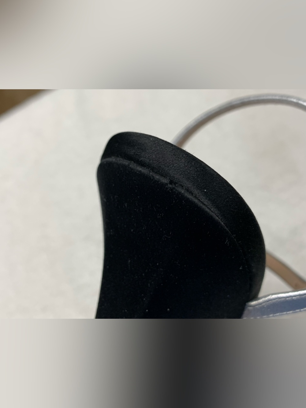 Gucci Black Suede Crystal Interlocking GG Pump Heels - Picture 12 of 16